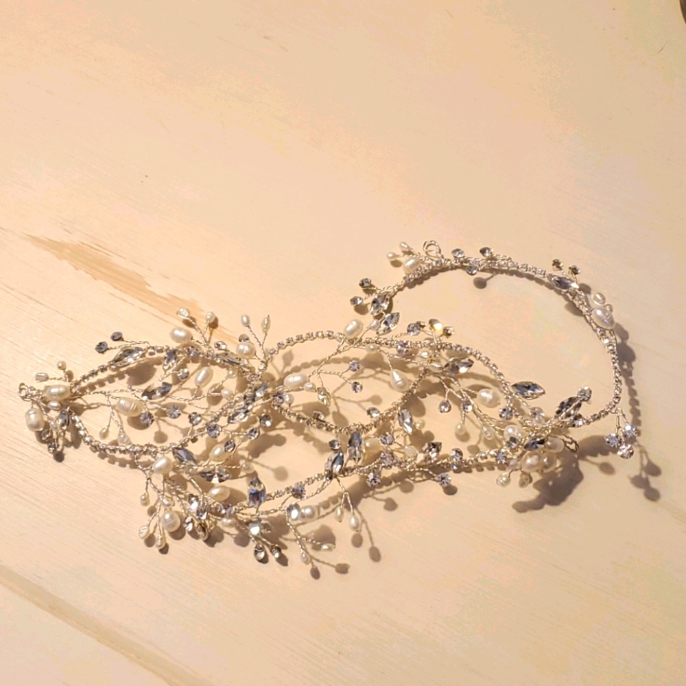 Bridal headpiece